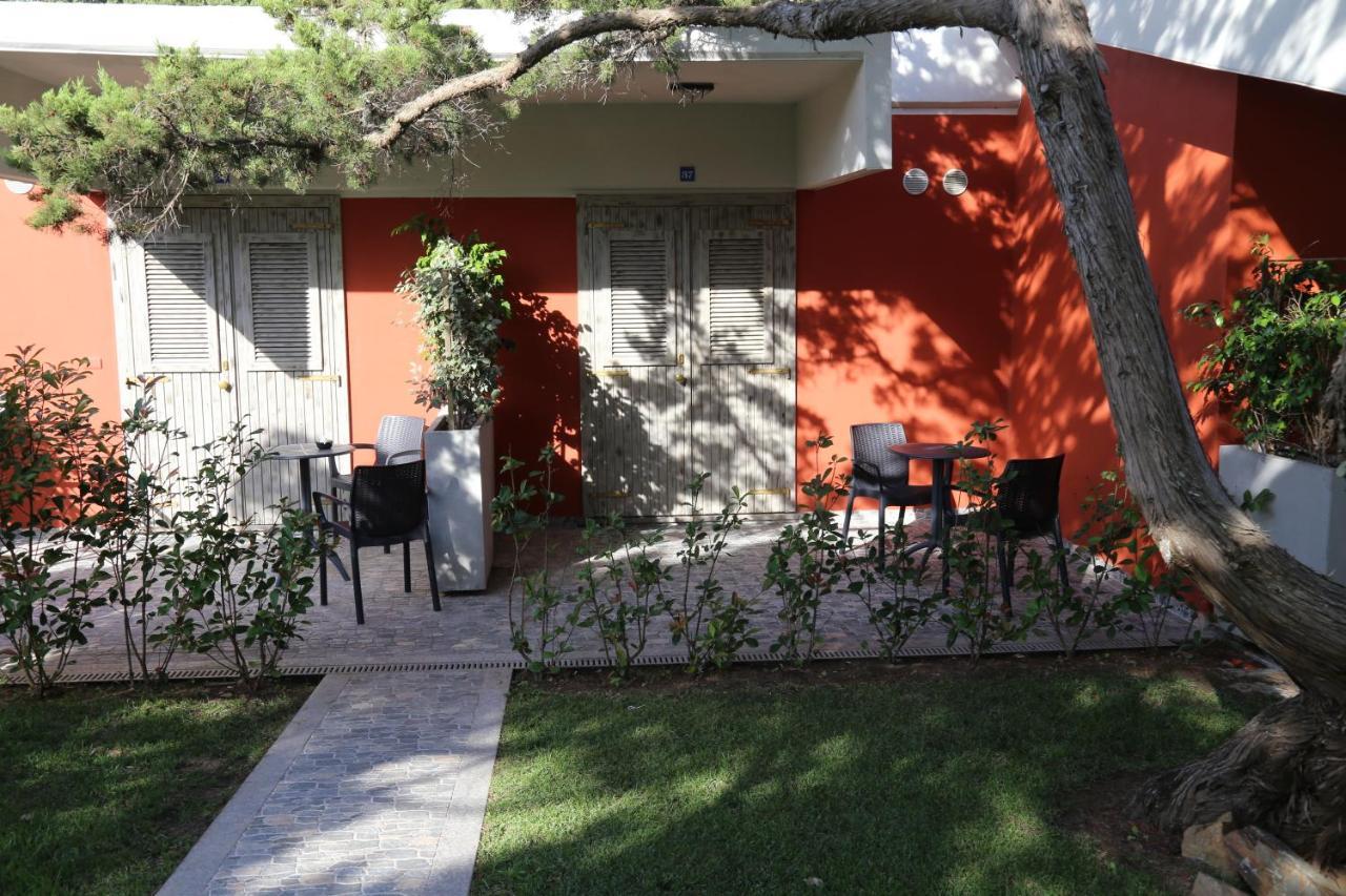 Club Esse Sporting Hotel Stintino Bagian luar foto