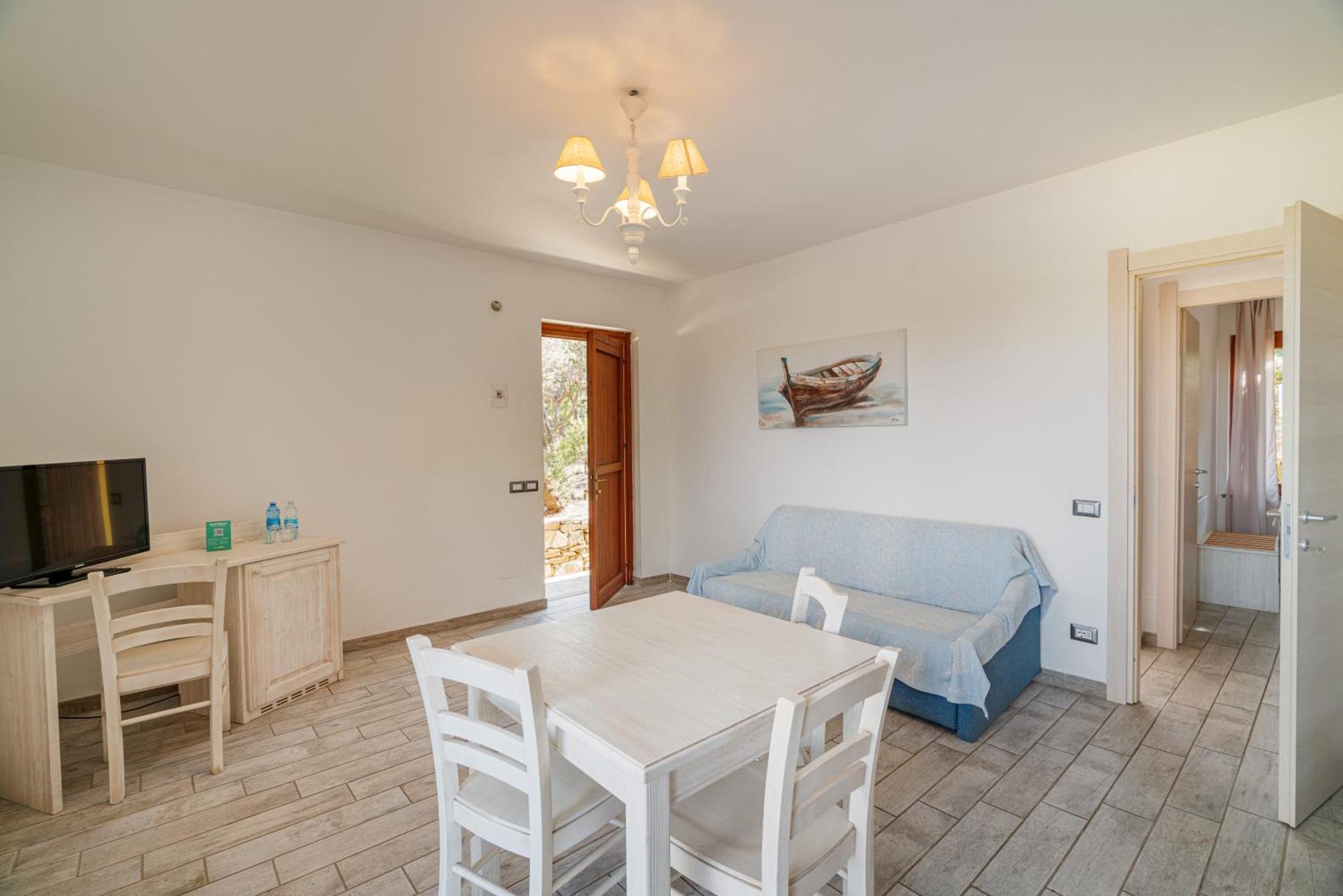 Club Esse Sporting Hotel Stintino Bagian luar foto